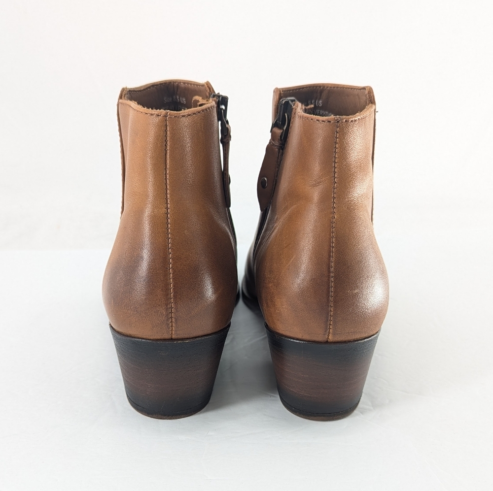 Thursday Everyday Toffee Downtown Leather Ankle Bootie Tan Brown Fall Size 8.5 - Picture 4 of 16